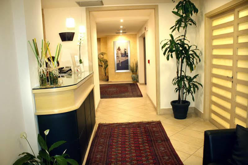 Hotel Villa Cibele Katanya Dış mekan fotoğraf