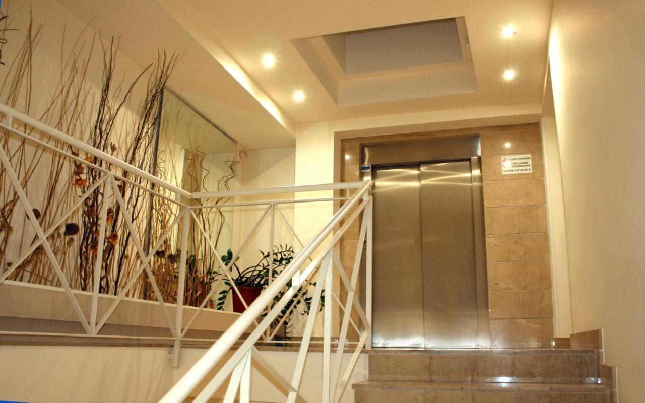Hotel Villa Cibele Katanya Dış mekan fotoğraf
